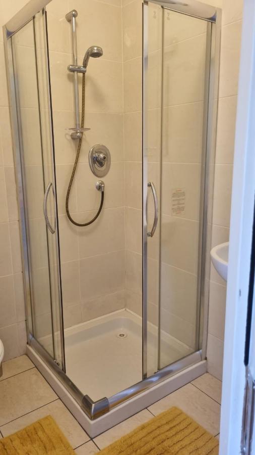 2 Bedroomed Ground Floor Apartment Kenmare Buitenkant foto